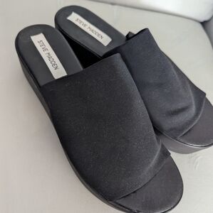 Steve Madden Slinky black